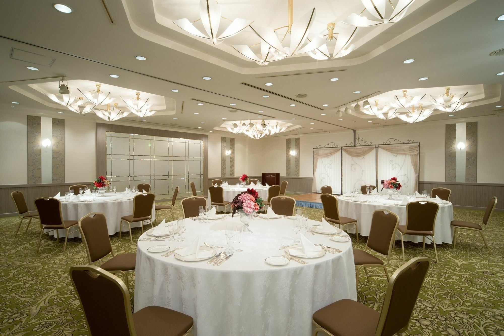 Hotel Okura Tokyo Bay Urayasu Exteriér fotografie A banquet hall
